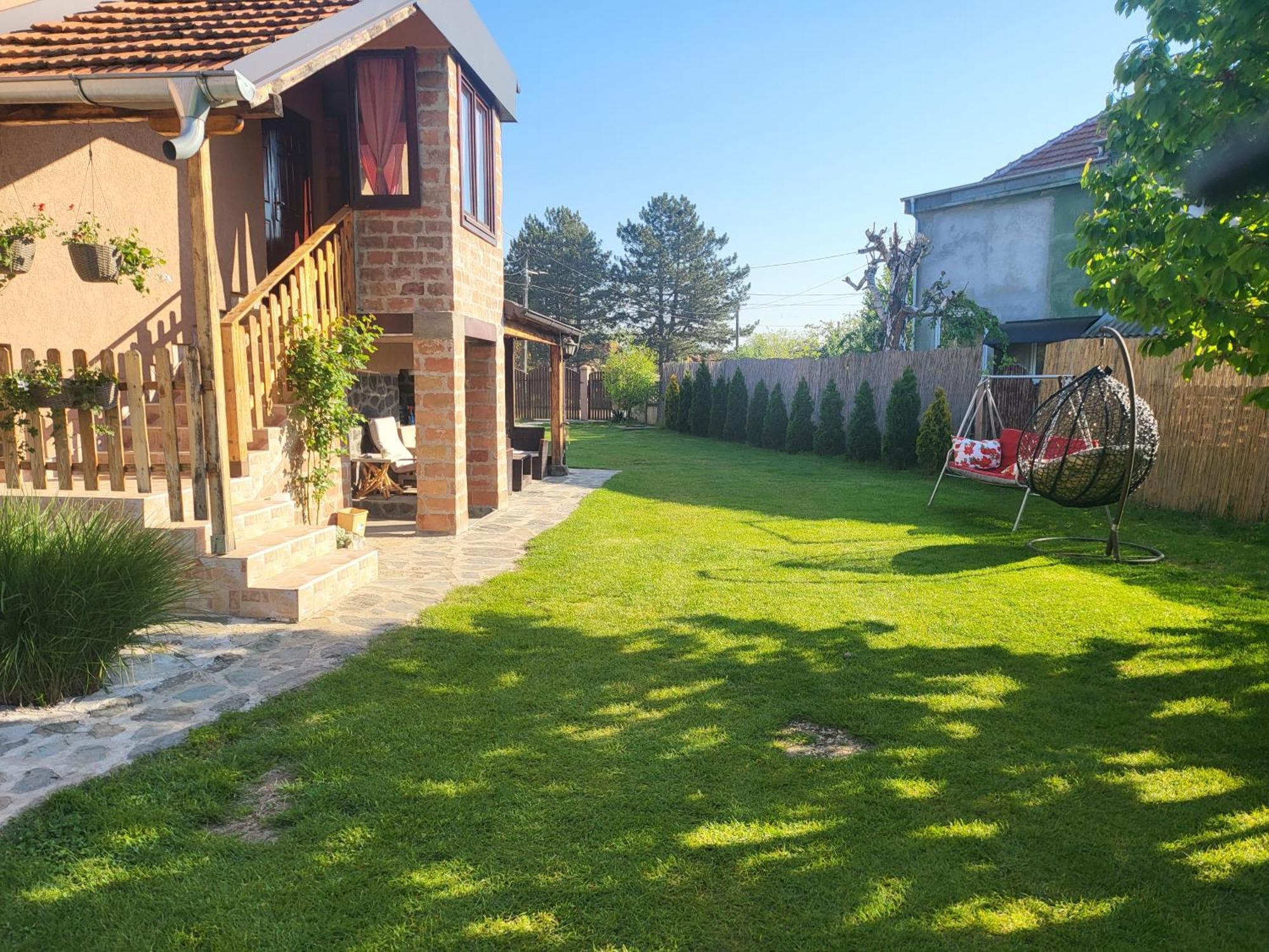 Dvor Villa Donja Toponica Exteriör bild
